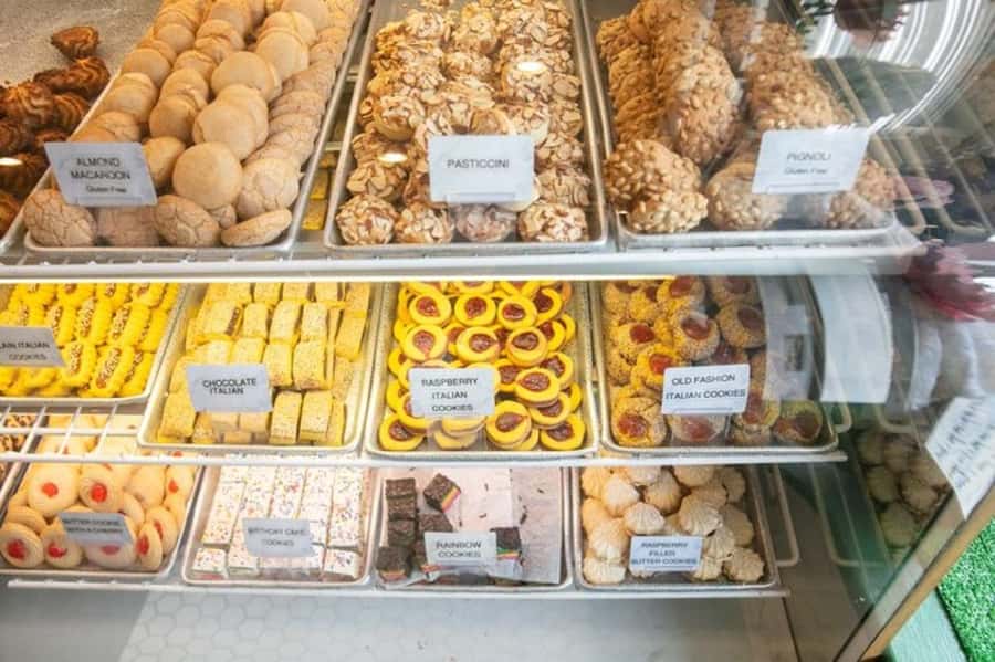 Philadelphia: Italian Market Non-Touristy Walking Food Tour - Starting at The Singing Fountain on Passyunk Avenue