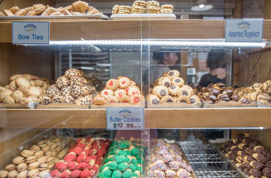 Philadelphia: Italian Market Walking Food Tour - Tortilleria San Roman and everyday food traditions