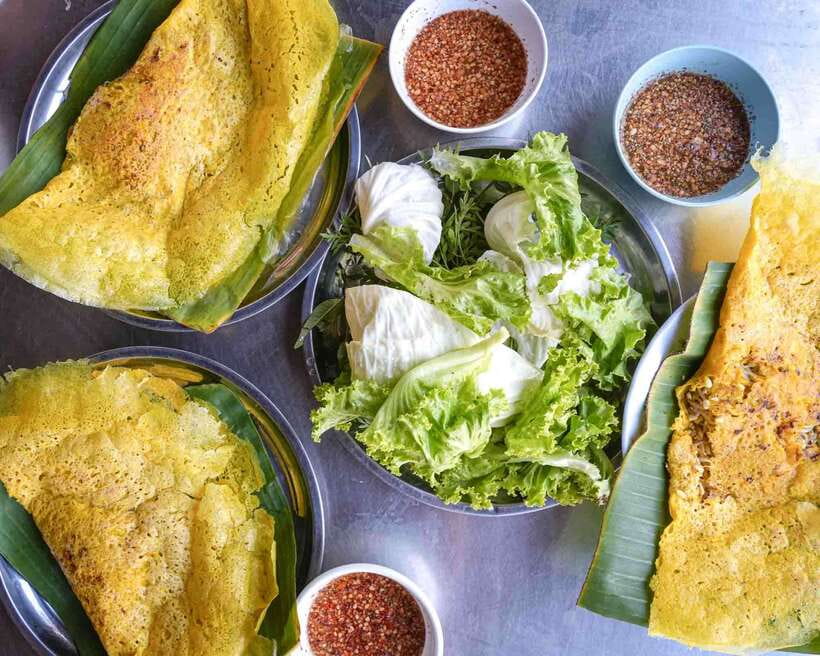 Phnom Penh: Morning Market & Guided Breakfast Tour by Tuktuk - Ending with Phnom Penh coffee