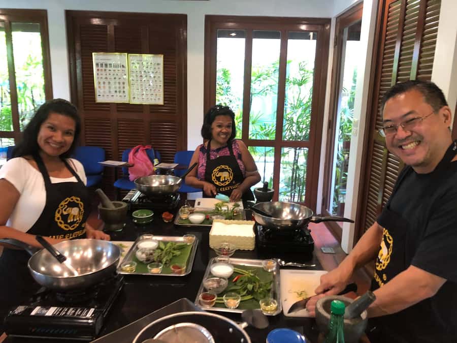 Phuket - Blue Elephant Thai Cooking Class with Market Tour - Who will get the most from this class