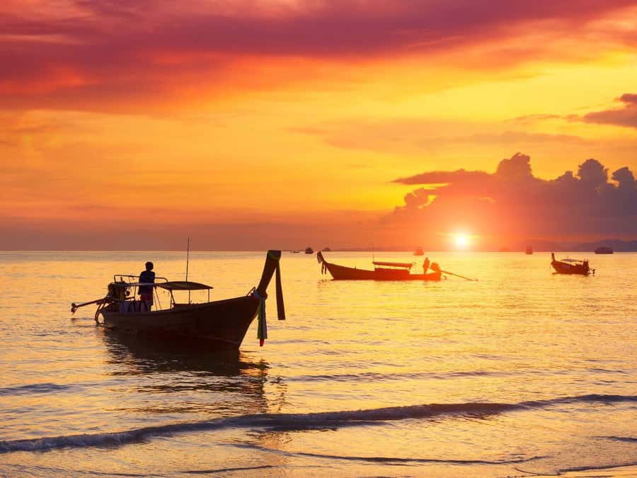 Phuket: Sunset View and Seafood Market Dinner Guided Tour - Why this Phuket evening works so well