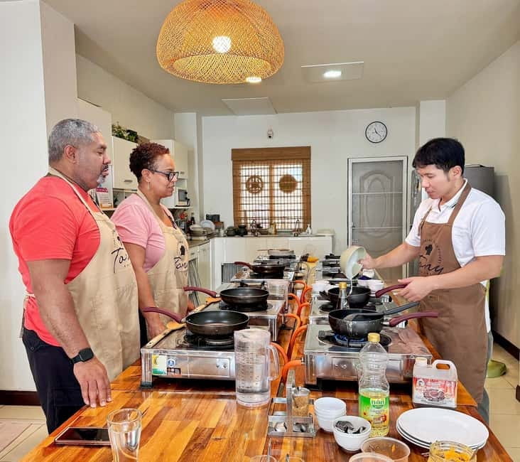 Phuket: Thai Cooking Class with 4 Dishes and Market Visit - Practical details that can affect your day