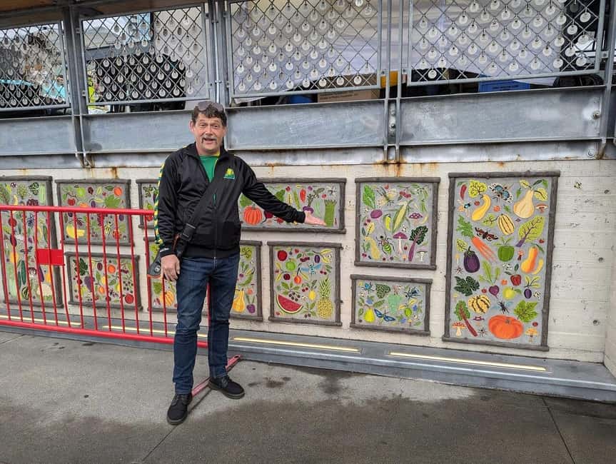 Pike Place Market: Meet the Market - Food and Fun Tour - A closer look at the route and finish
