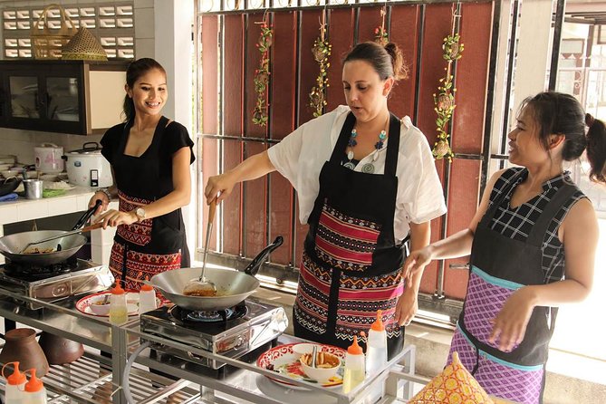 Pink Chili - Thai Cooking Class and Market Tour in Bangkok - Why the market visit matters more than a quick cooking demo