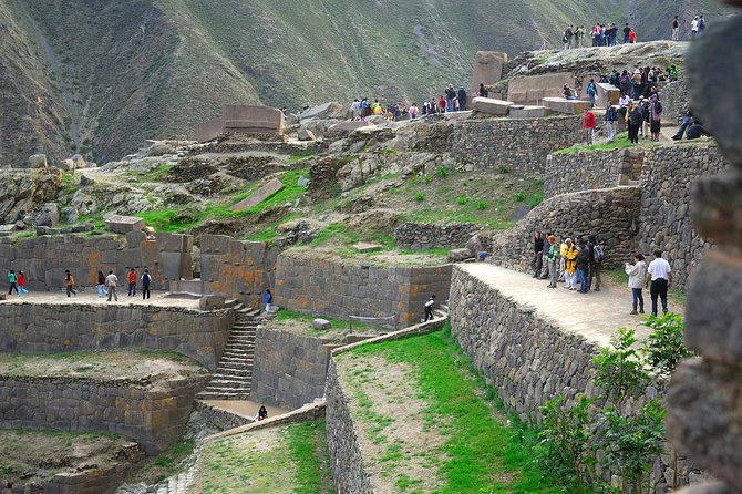 Pisac Indian Market and Ollantaytambo Fortress with Lunch - Morning pickup from Cusco