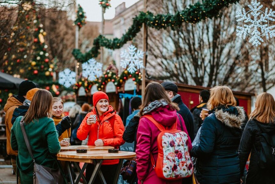 Prague: 2-3h Magical Christmas Markets Tour with Inclusions - Price, timing, and practical value