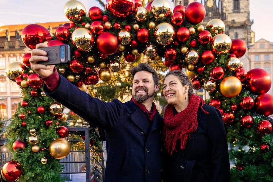 Prague: Christmas/Easter Markets Tour with Photoshoot - Old Town Square gives the tour its stage