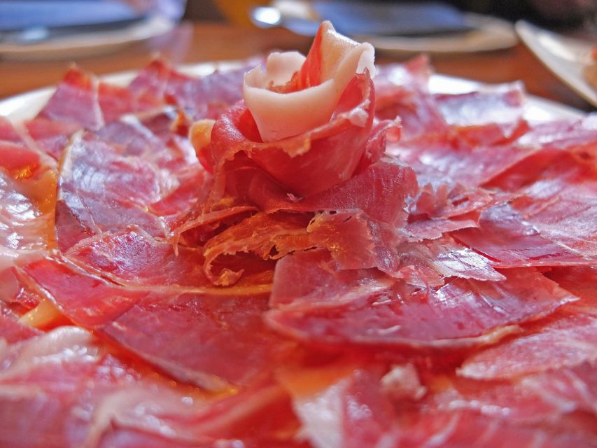 PREMIUM TAPAS TOUR: Paella, Market Tastings, and Winery - Should you book this Malaga food tour?