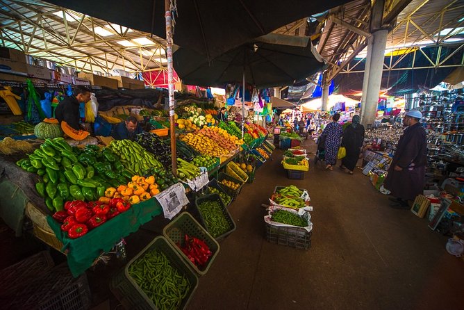 Private Agadir visite thé Big Market (souk el had) & argan Factory - Twelve gates, 6,000 stalls, and one important tip
