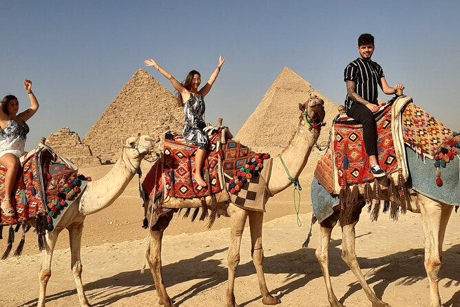 Private All INC-Pyramids,Sphinx,Egyptian Museum,Camel Ride(1 Hour)Lunch& Bazaar - The Great Sphinx and Valley Temple