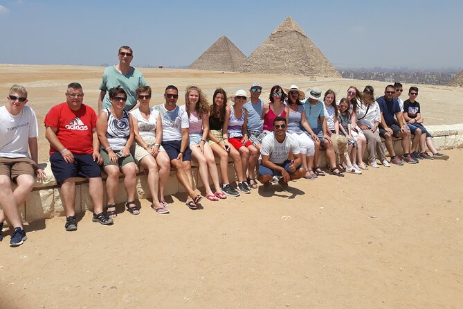 Private All INC-Pyramids,Sphinx,Egyptian Museum,Camel Ride(1 Hour)Lunch& Bazaar - Lunch with a pyramid view