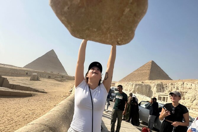 Private Cairo Highlights Tour (Pyramids, Grand Museum and Bazaar) - The Grand Egyptian Museum and its royal treasures