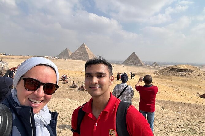 Private Cairo Highlights Tour (Pyramids, Grand Museum and Bazaar) - The guide can make or break the day