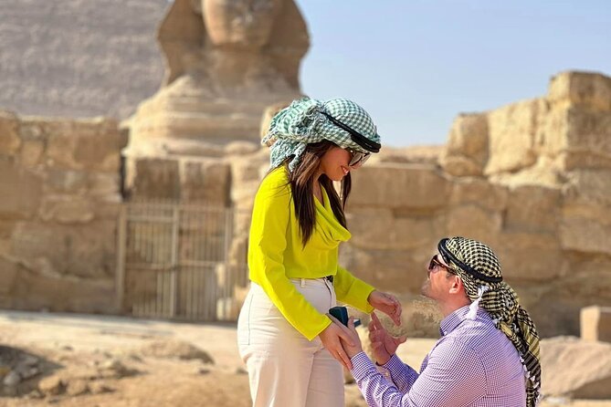 Private Cairo Tour to Giza Pyramids, Egyptian Museum and Bazaar - Lunch and extra charges to budget for
