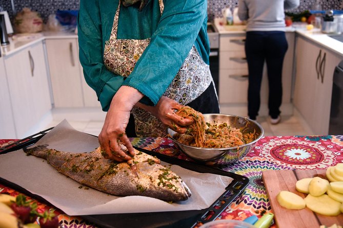 Private Casablanca Market Tour and Cooking Class with Chamsi - Timing, transport, and practical details