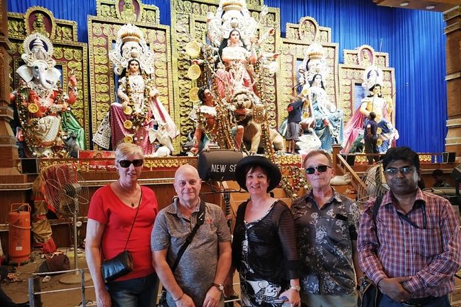Private Custom Full Day Sightseeing Tour of Kolkata - Mother House and Parashnath Jain Temple