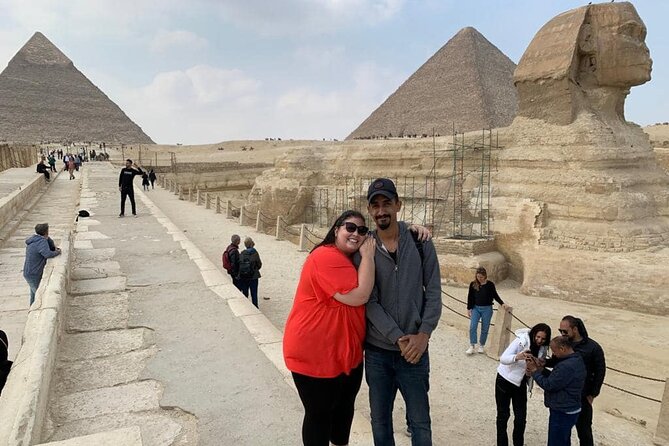 Private Day Tour Giza Pyramids, Sphinx, and Khan el-Khalili Market - What the $14 price really includes