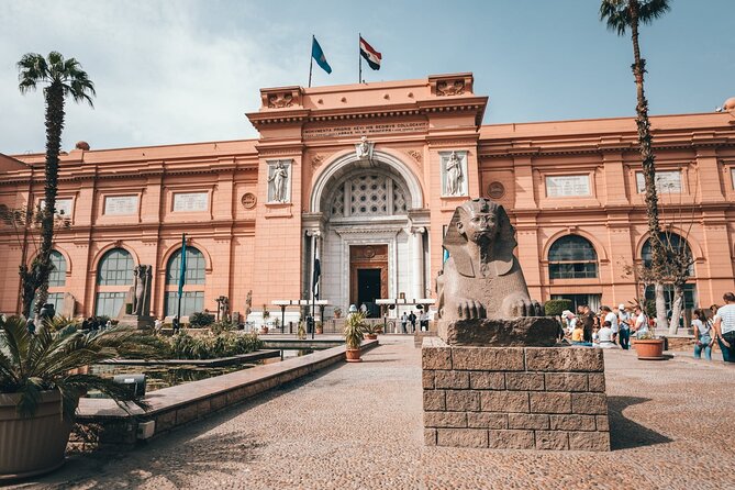 Private Day Tour of Giza Pyramids, Egyptian Museum, and Bazaar" - Why this Cairo day tour works well