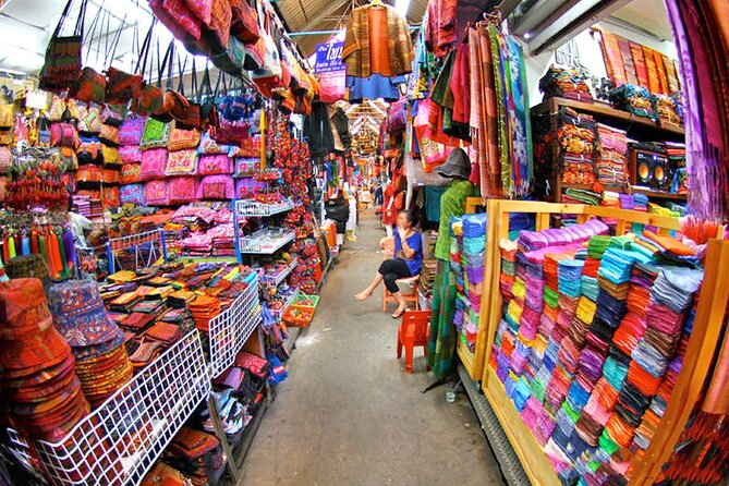 Private Exclusive Guided Chatuchak Weekend Market Shopping Tour - Why Chatuchak rewards a planned visit