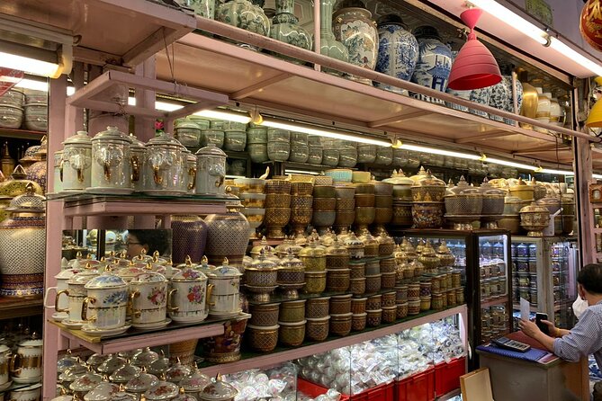 Private Exclusive Guided Chatuchak Weekend Market Shopping Tour - Is $90.25 per person fair value?