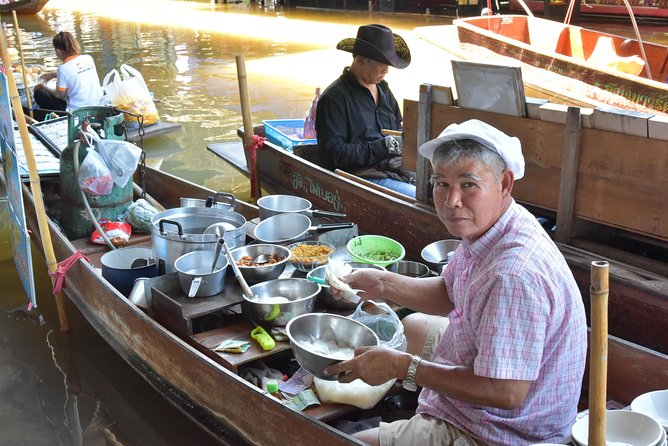 Private Excursion to Floating Market and Ayutthaya World Heritage - Wat Mahathat and the famous Buddha image