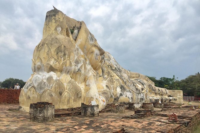 Private Excursion to Floating Market and Ayutthaya World Heritage - Wat Lokayasutharam and the reclining Buddha