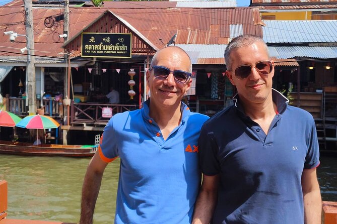 Private Floating Market and Historical Ayutthaya Sightseeing Tour - Wat Mahathat and the Buddha image in the tree