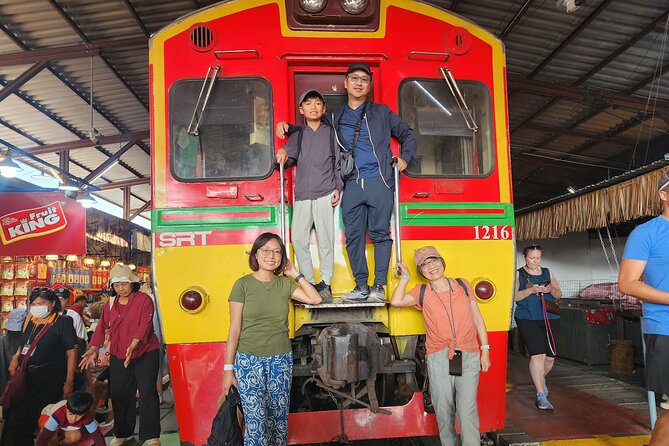Private Floating Market and Maeklong Railway Tour from Bangkok - A full day beyond Bangkok