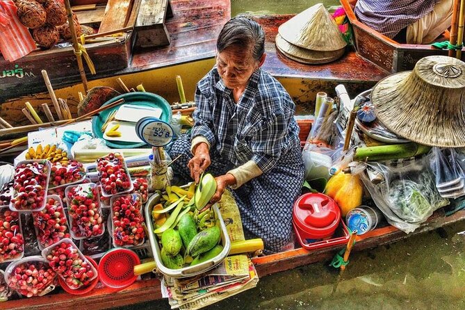 PRIVATE Floating Market + DRAGON Temple + DO like a Local - Wat Samphran, the pink Dragon Temple