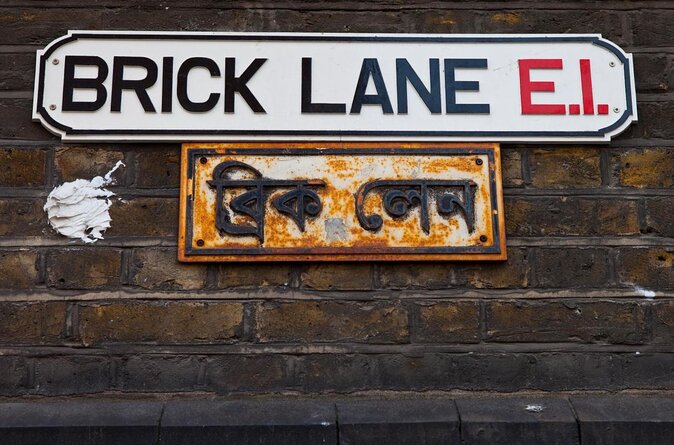 PRIVATE London Food Tours - Borough Market, Soho, East End - Soho: Chinatown, dim sum, and a chop house stop