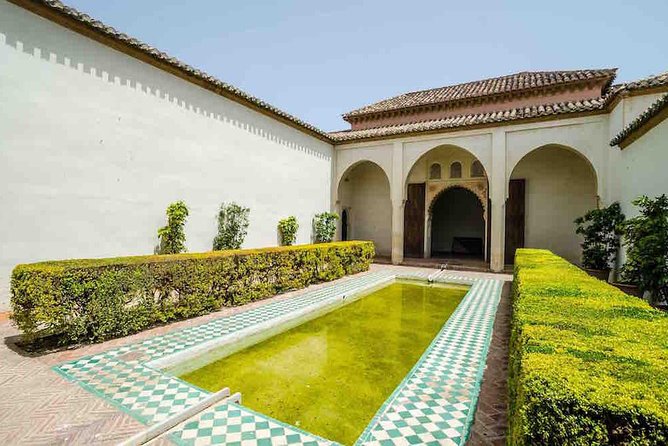 Private Malaga: Alcazaba, Museum, Market, Cathedral & Picasso - The Alcazaba, Malaga’s great uphill stop
