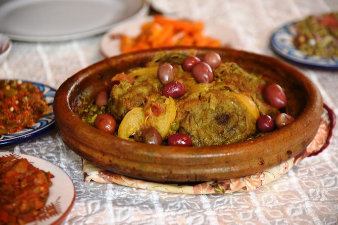 Private Market Tour & Cooking Class in Casablanca with Transfers - Lunch, dinner, and timing choices