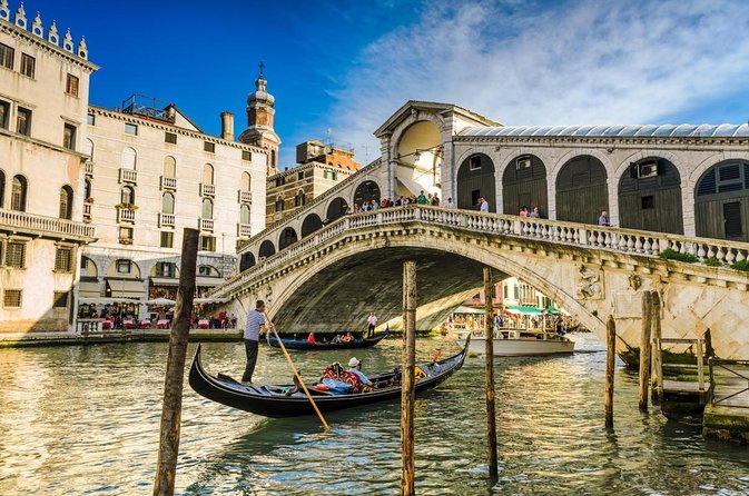 Private Secret Venice Tour; Rialto Market, San Polo & Food and Wine tasting - Key points at a glance