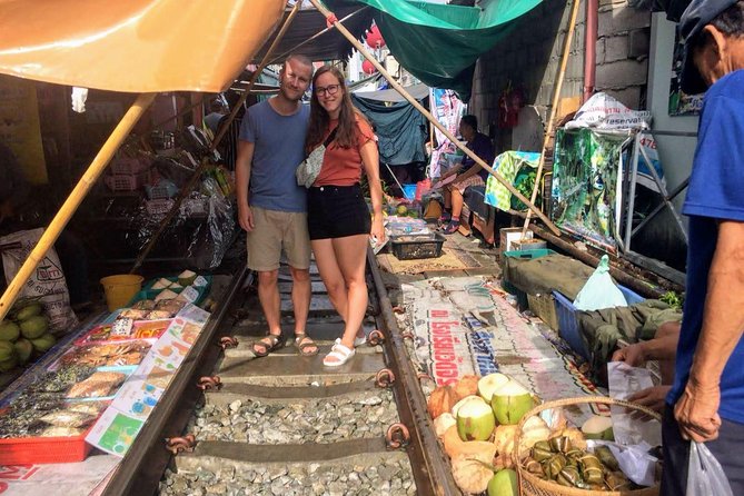 Private Tour: Amphawa Floating Market & Maeklong Railway Market - A short boat ride through riverside life