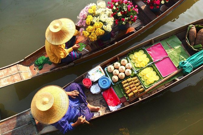 Private Tour: Damnoen Saduak Floating Market and Bangkok City Temples - Damnoen Saduak Floating Market and its canal life