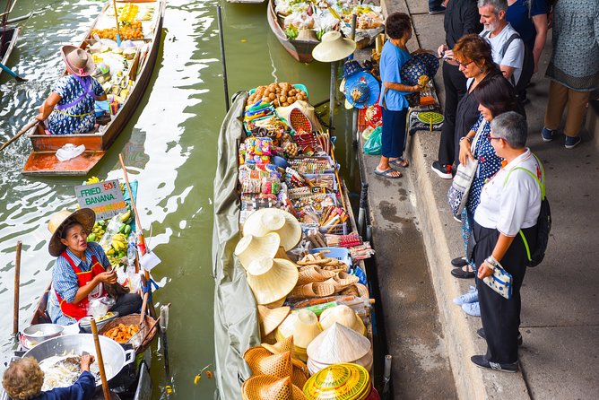 Private Tour: Floating Markets of Damnoen Saduak Cruise Day Trip from Bangkok - The 20 to 30-minute ride through the canals
