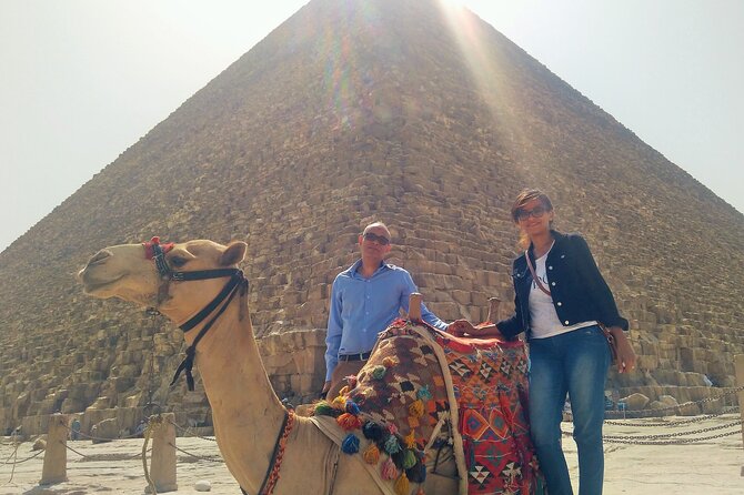 Private Tour: Giza Pyramids & Cairo Museum & Bazaar(All included) - Key points at a glance