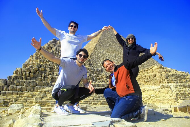 Private tour Giza Pyramids&egyptian Museum&khan khalili bazaar - A Private Start at the Pyramids of Giza