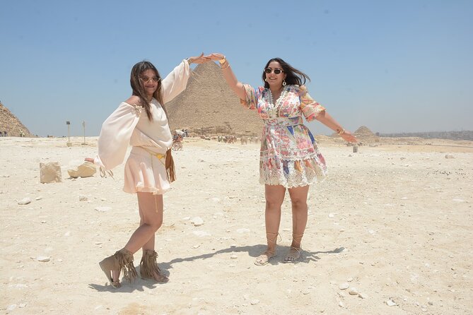 Private Tour: Giza Pyramids, Museum, Bazaar & Lunch Included - Starting with Khufu, Khafre, and Menkaure