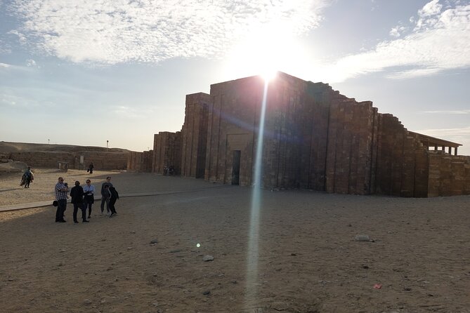Private Tour in the World of the Pyramids'Egyptian Museum'Bazaar - Giza: the Great Pyramid and the Sphinx