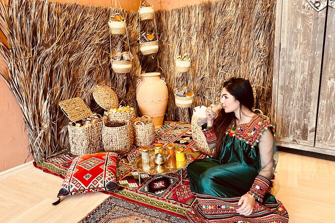 Private Tour Old Dubai Souks Creek and Abra Tour with Tastings - Starting beside the Arabian Tea House