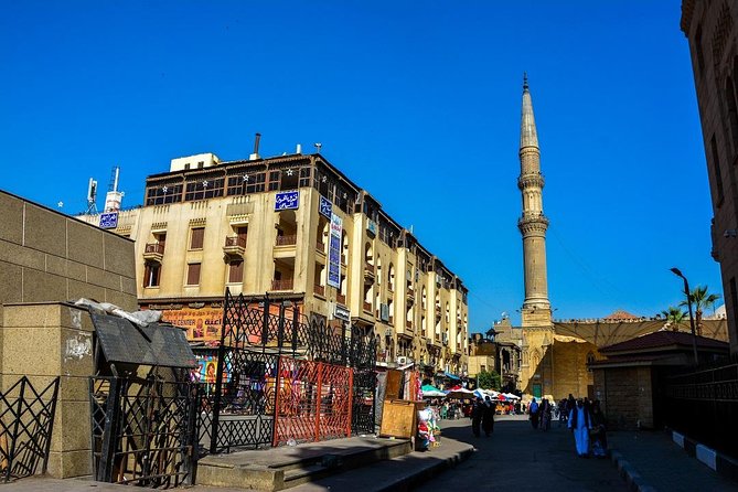 Private Tour To Islamic Cairo and Khan El-Khalili Tourist Bazaar - Qalawun Complex and the medieval city