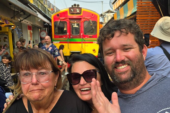 Private Tour to Maeklong Railway Market and Floating Market - Who will enjoy this day most