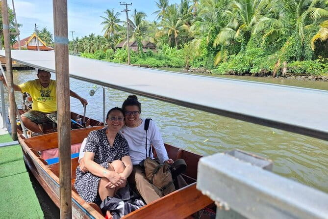 Private Tour to Maeklong Train Market and Floating Market - What the private format really adds
