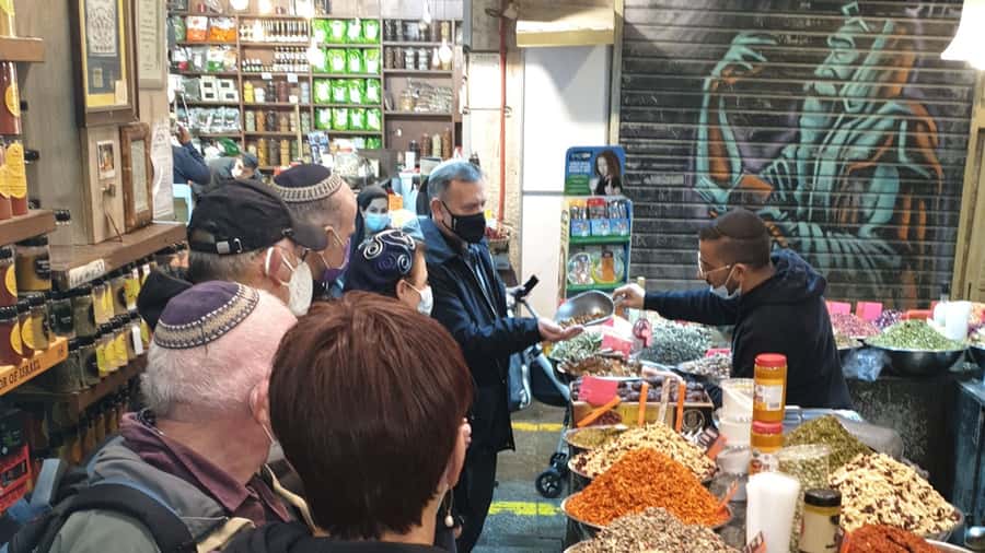 Private Tour to the Culinary World of Jerusalem Market - Why Mahane Yehuda Works So Well as a Food Tour