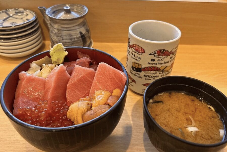 Private Toyosu & Tsukiji Market Adventure with Tuna Auction - What to eat and what to take home