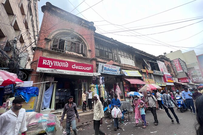 Private Walking Tour into the Oldest Local Market in Bengaluru - Why Chickpet is worth four hours of your day