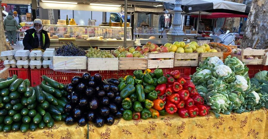 Provencal Market Walking Tour with Tastings - Meeting Ted at Archevêché