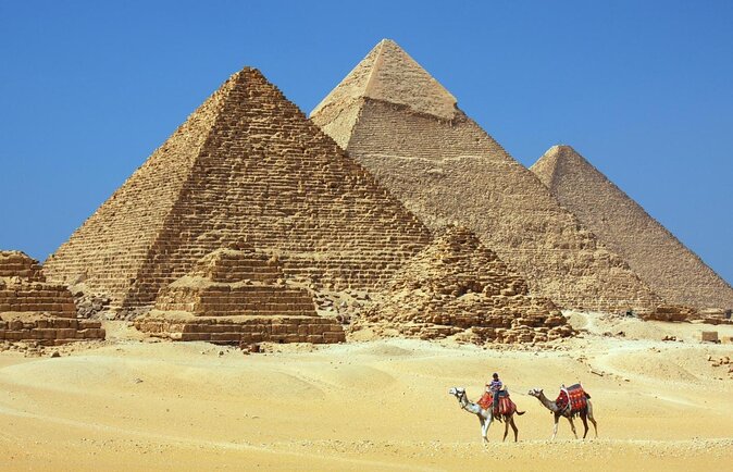 Pyramids of Giza,Egyptian Museum & Khan El Khalili Bazaar day tour - Key points at a glance