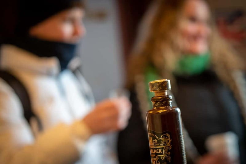 Riga: Central Market Traditional Food Tour in a Small Group - Who should book this Riga food tour?